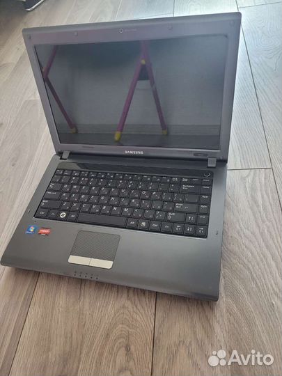 Ноутбук samsung
