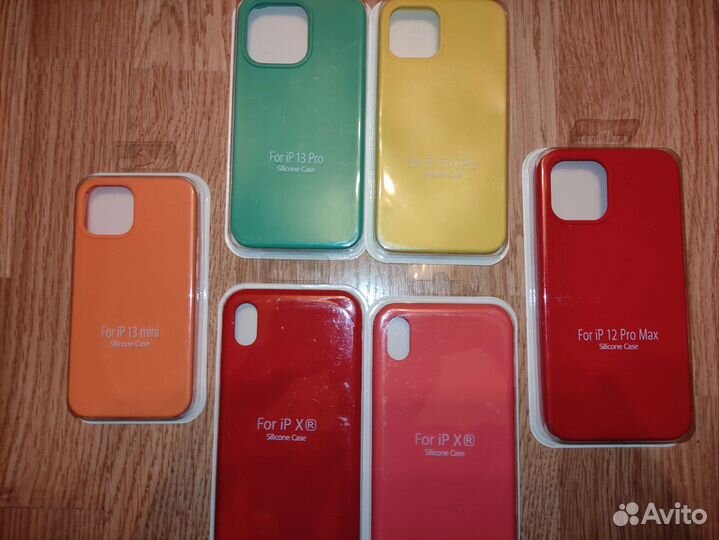 Чехол на iPhone