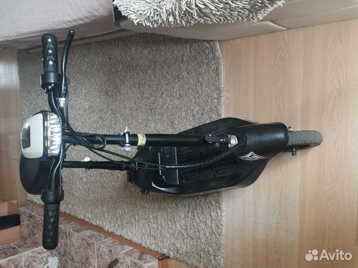 Электрический самокат с сиденьем, новый