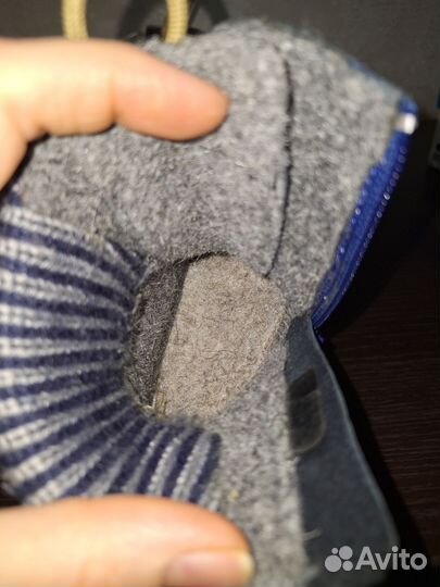 Ботинки демисезонные для мальчика 23размер