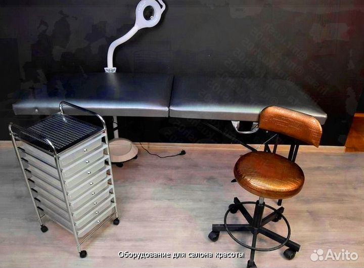 Кушетка косметологическая