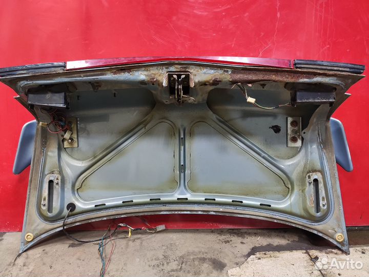 Крышка багажника ваз 2110
