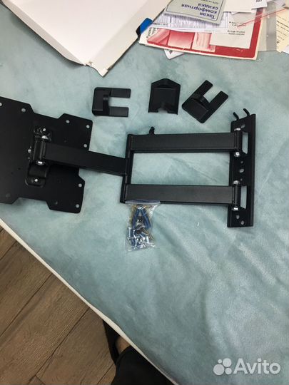 Кронштейн для телевизора поворотный