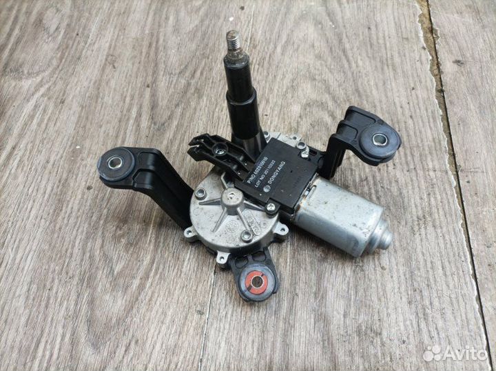 Мотор дворников задний Opel Astra J хетчбэк 5дв