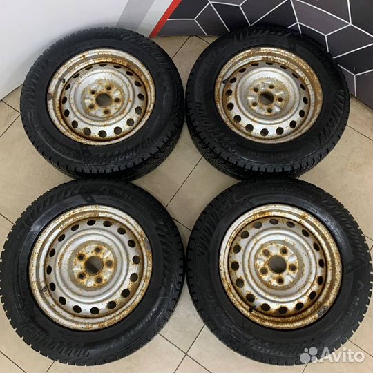 Matador Sibir Ice 215/65 R16 Зима шип