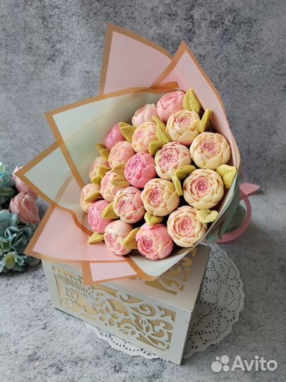 Букет из шоколадных роз