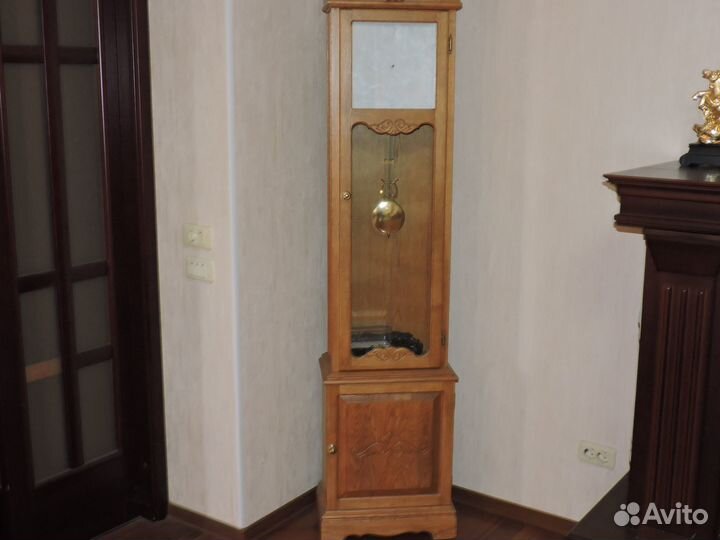 Напольные часы с боем