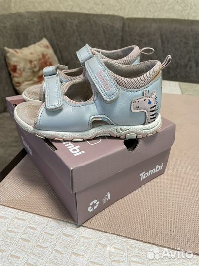 Сандали для девочки