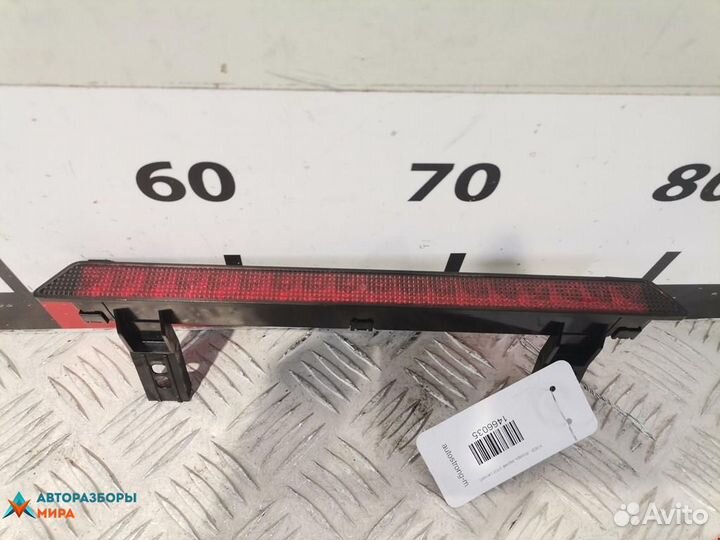 Стоп-сигнал Skoda Fabia (6Y) 2001 6Y6945097A