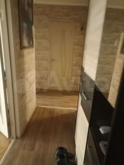 2-к. квартира, 50,5 м², 1/10 эт.