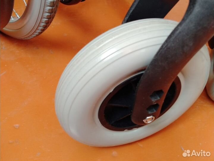 Инвалидная коляска новая KY954LGC