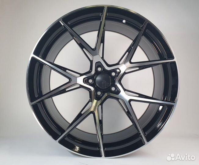Эксклюзивные диски R22 на Genesis. infinity, lexus