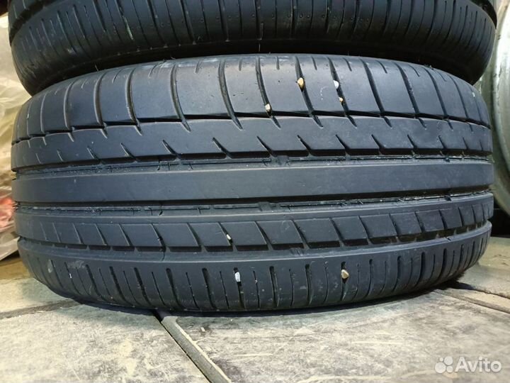 Triangle Sportex TSH11 215/45 R17