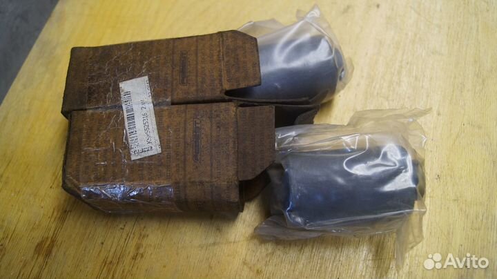 Сайлентблоки нижнего рычага Nissan Terrano