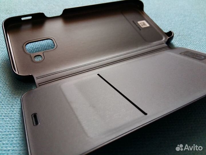 Оригинальные Чехлы Flip Wallet Samsung J6 (2018)