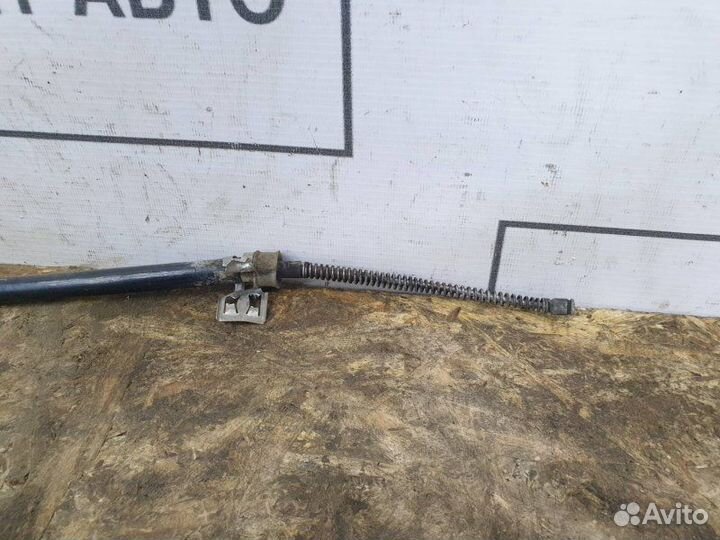 Трос Vw Polo sedan 1.6 2014