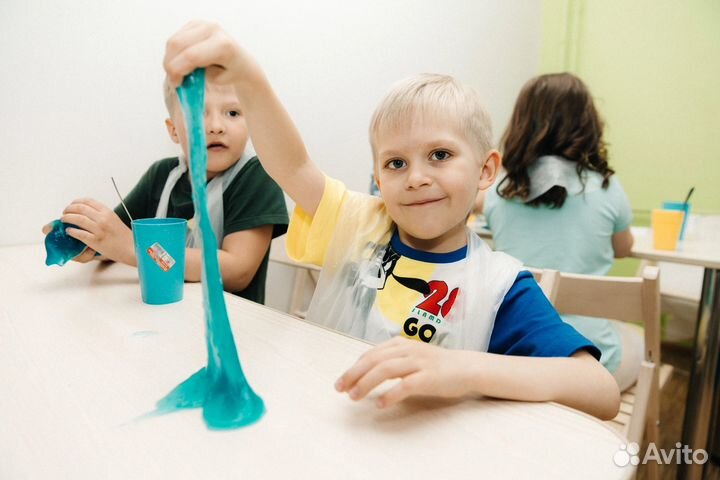 Детский день Рождения в научном стиле