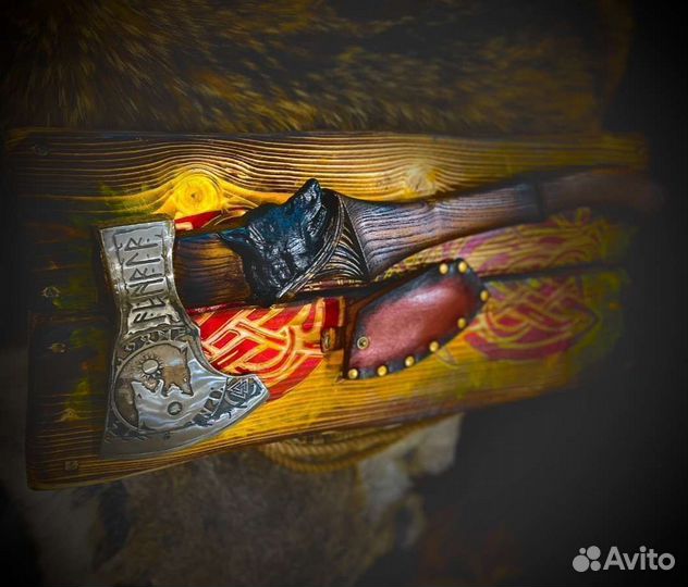 Кованый топор ручной работы