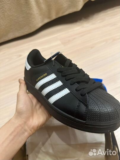 Кроссовки adidas superstar,черного цвета