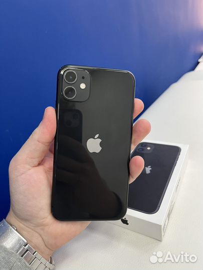 iPhone 11, 64 ГБ