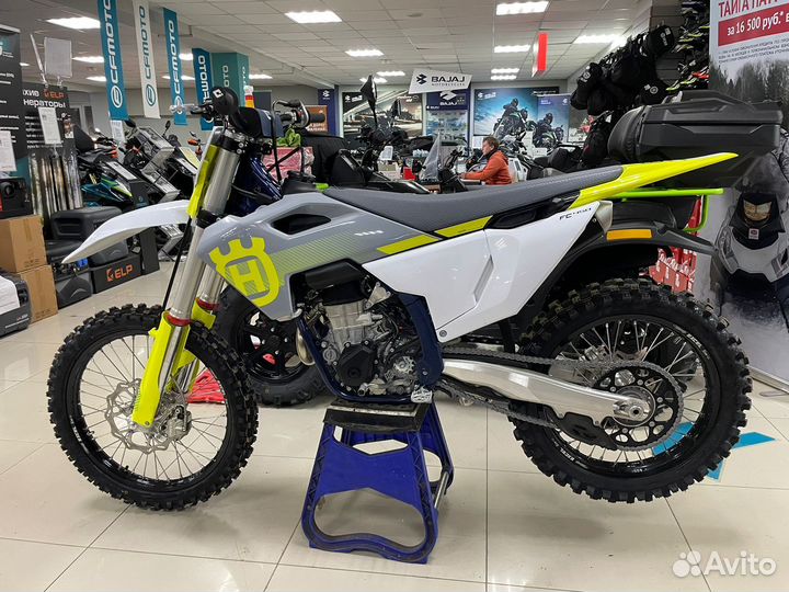 Мотоцикл Husqvarna FC 450 2024 в наличии