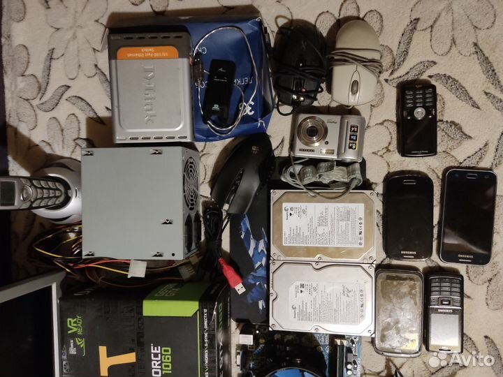 Компьютерные комплектующие, разное, комплектом все