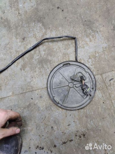 Штекер бензонасоса Renault Logan, Sandero