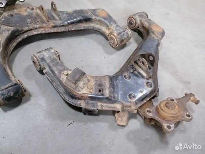 Рычаг передний Toyota Lite Ace 1985-1992