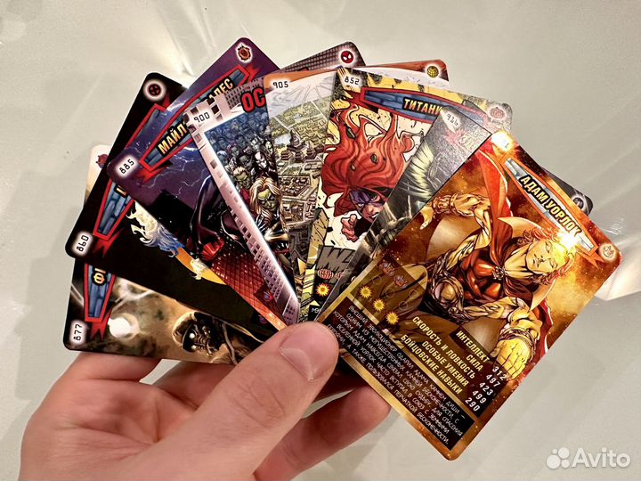 Бустеры карточки Человек-паук Герои и Злодеи