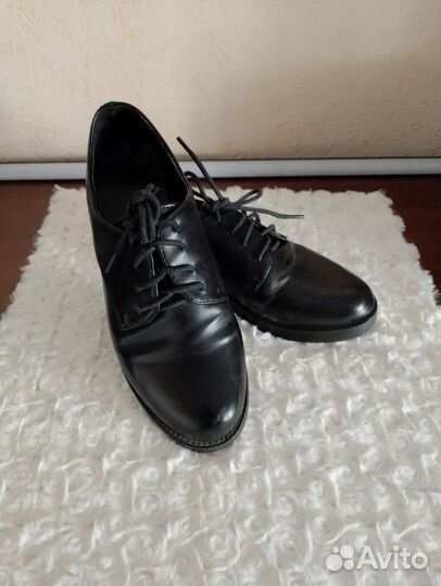 Туфли женские / детские 35 размер