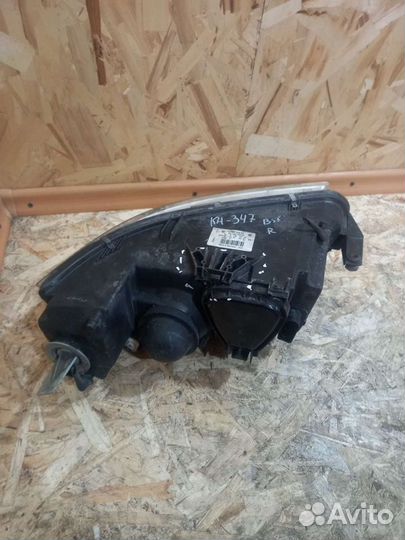 Фара Правая Пассат Б5 + Рестайлинг