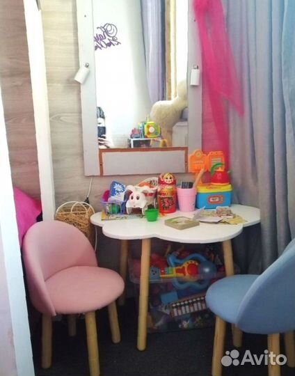 Детский стол и стул