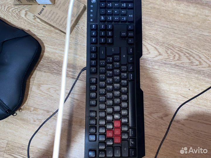 Мембранная клавиатура bloody neon