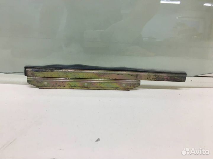 Стекло двери задней правой Geely MK 2008-2015