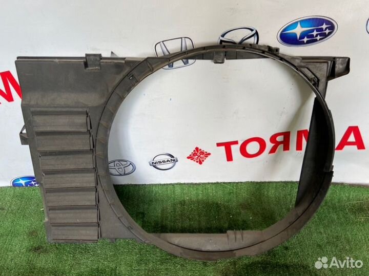 Диффузор радиатора Mercedes Sl-Class R129 M120.981