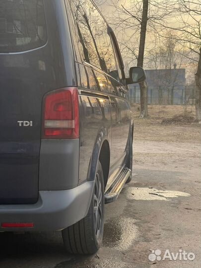 Volkswagen Caravelle 2.0 МТ, 2010, 280 199 км