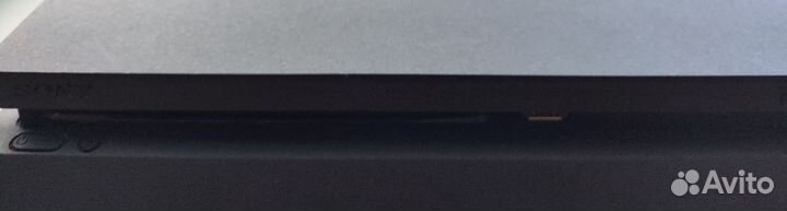 Sony playstation 4 slim