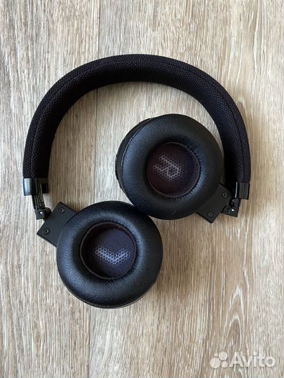 Беспроводные наушники jbl e45bt