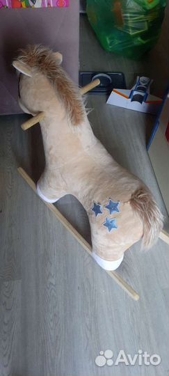 Детская качалка лошадь