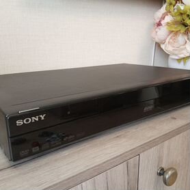 DVD рекордер Sony RDR-AT100