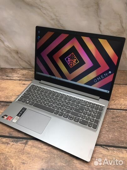 Lenovo ryzen 5 - 8cp 3.7gz, 15.6
