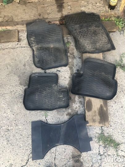 Коврики резиновый на Mitsubishi Lancer X