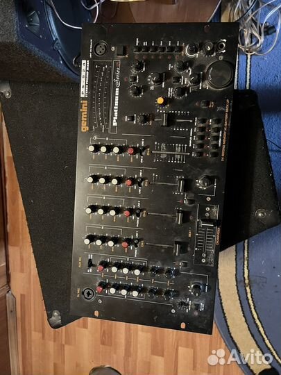 Музыкальное оборудование