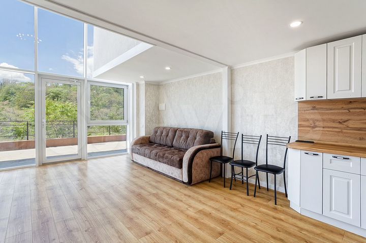 1-к. квартира, 40 м², 1/8 эт.