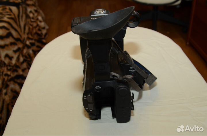 Видеокамера sony nx100