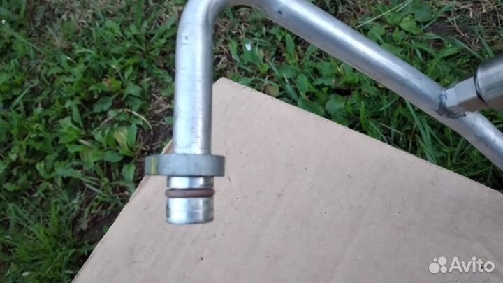 Трубка кондиционера 8200854099 рено