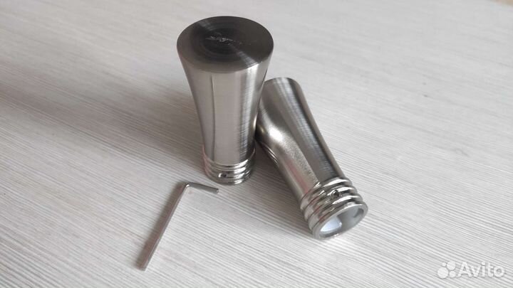 Наконечник для карнизов