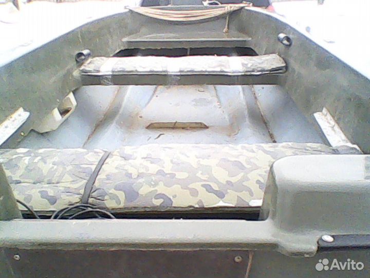 Пластиковая лодка