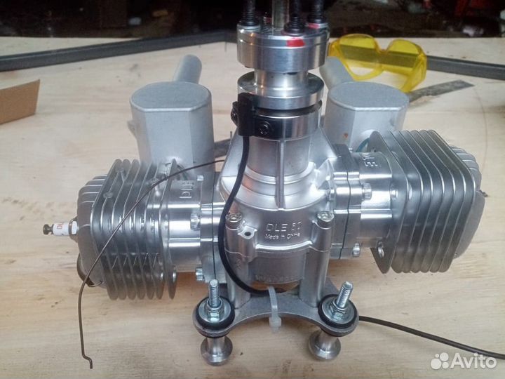 Авиационный двигатель