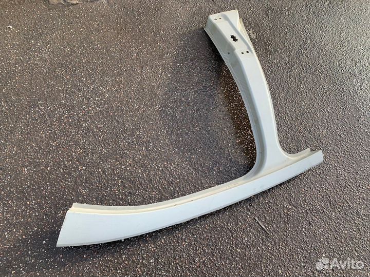 Стойка левая, брус крыши Octavia A7